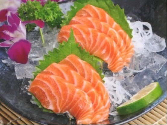 “三文鱼刺身感恩节免单”［九号舱］携手[悠先点菜]感恩回馈