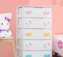 爱丽思微信关注抽奖送HelloKitty收纳柜,价值698元